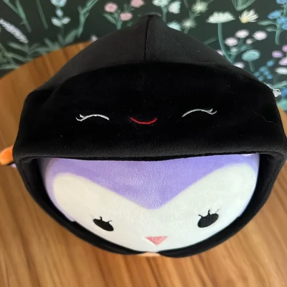 SQUISHMALLOWS Original Holly the Owl in Spider costume!!! Plushie NEW WITH TAGS! - Picture 8 of 12
